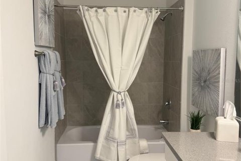 Casa en alquiler en Sarasota, Florida, 3 dormitorios, 167.22 m2 № 1670090 - foto 27