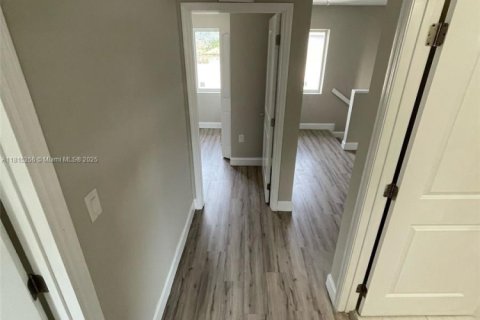 Adosado en venta en Fort Lauderdale, Florida, 3 dormitorios, 95.88 m2 № 2023199 - foto 9