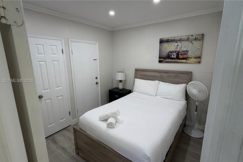 Casa en alquiler en Bay Harbor Islands, Florida, 2 dormitorios, 71.53 m2 № 2048155 - foto 8