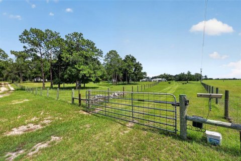 Casa en venta en Morriston, Florida, 3 dormitorios, 225.29 m2 № 2296854 - foto 8