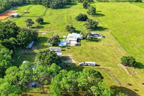 Casa en venta en Morriston, Florida, 3 dormitorios, 225.29 m2 № 2296854 - foto 4