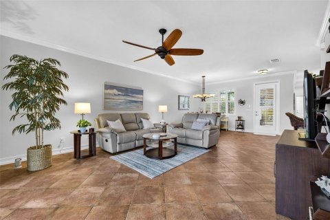 House in Wimauma, Florida 3 bedrooms, 158.31 sq.m. № 2273018 - photo 16