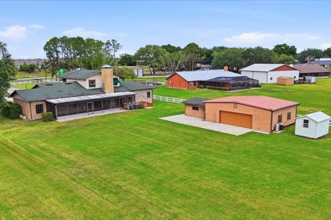 Villa ou maison à vendre à Lake Alfred, Floride: 4 chambres, 303.7 m2 № 2142737 - photo 12