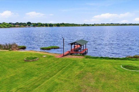 Villa ou maison à vendre à Lake Alfred, Floride: 4 chambres, 303.7 m2 № 2142737 - photo 20