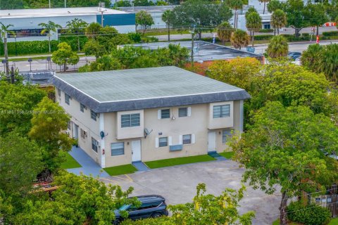 Propiedad comercial en venta en Fort Lauderdale, Florida, 441.56 m2 № 1817176 - foto 1