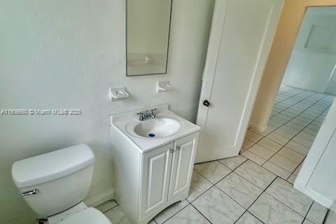 Villa ou maison à louer à Miami, Floride: 3 chambres, 95.22 m2 № 1965365 - photo 10