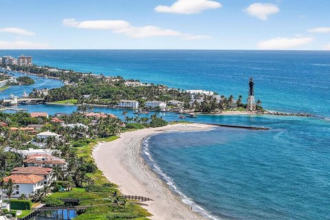 Condo in Pompano Beach, Florida, 1 bedroom № 2258184 - photo 30
