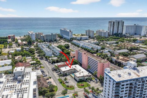Condo in Pompano Beach, Florida, 1 bedroom № 2258184 - photo 27