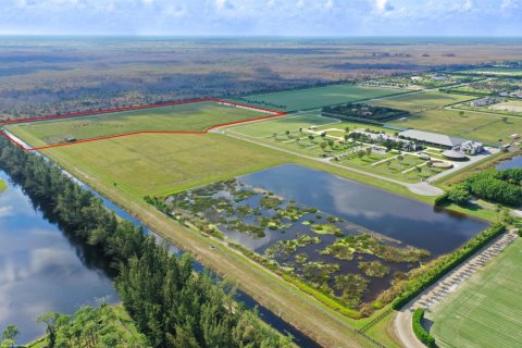 Land in Wellington, Florida № 1182342 - photo 1