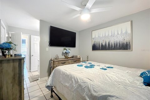 Villa ou maison à vendre à Tavares, Floride: 2 chambres, 85.28 m2 № 1659118 - photo 11