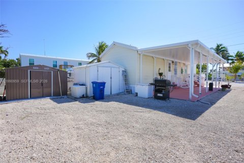 House in Key Largo, Florida 2 bedrooms, 71.35 sq.m. № 2052481 - photo 13