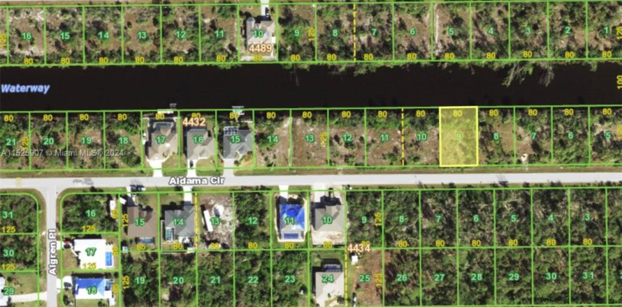 Land in Port Charlotte, Florida № 1942850