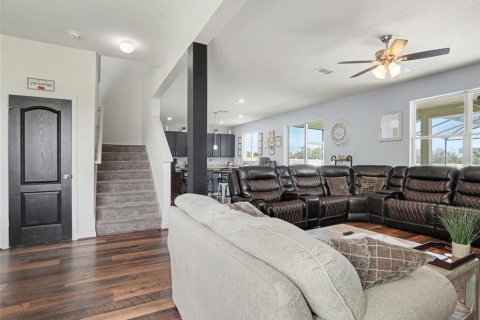 Villa ou maison à vendre à Winter Haven, Floride: 5 chambres, 280.19 m2 № 2413548 - photo 5