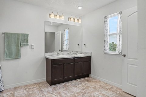 Villa ou maison à vendre à Winter Haven, Floride: 5 chambres, 280.19 m2 № 2413548 - photo 28