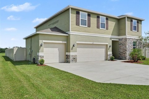 Villa ou maison à vendre à Winter Haven, Floride: 5 chambres, 280.19 m2 № 2413548 - photo 2
