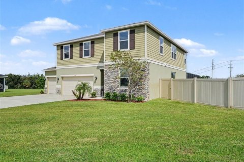 Villa ou maison à vendre à Winter Haven, Floride: 5 chambres, 280.19 m2 № 2413548 - photo 4