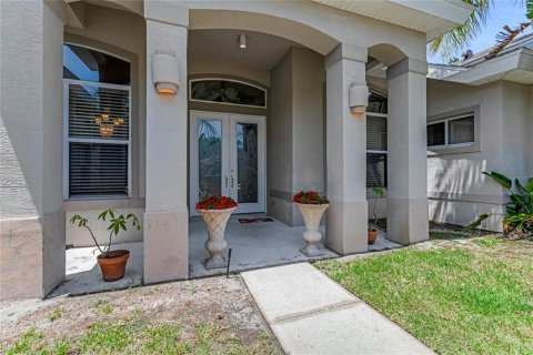 House in Ormond Beach, Florida 5 bedrooms, 267.37 sq.m. № 1722295 - photo 4