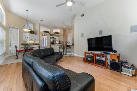 House in Ormond Beach, Florida 5 bedrooms, 267.37 sq.m. № 1722295 - photo 20