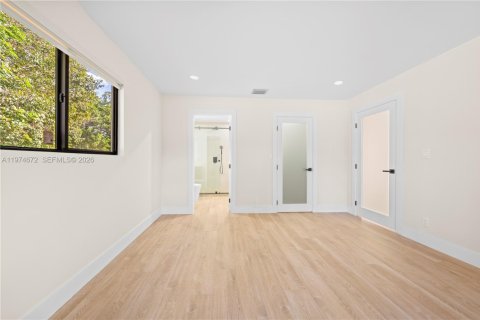 House in Davie, Florida 4 bedrooms, 170.38 sq.m. № 2040928 - photo 22