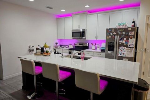 Adosado en alquiler en Davenport, Florida, 4 dormitorios, 196.95 m2 № 1609952 - foto 2