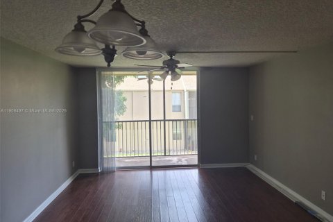 Купить кондоминиум в Дейви, Флорида 4 комнаты, 74.32м2, № 1964758 - фото 20