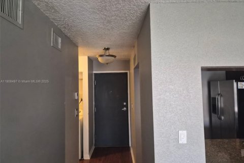 Купить кондоминиум в Дейви, Флорида 4 комнаты, 74.32м2, № 1964758 - фото 16