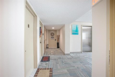 Copropriété à vendre à Daytona Beach, Floride: 2 chambres, 108.79 m2 № 1773650 - photo 6