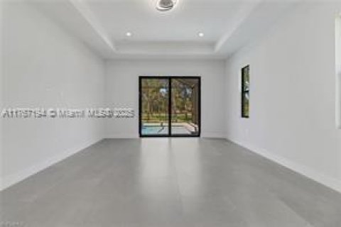 House in Naples, Florida 4 bedrooms, 268.3 sq.m. № 1867450 - photo 18