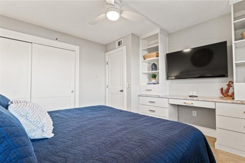 Condo in Hudson, Florida, 2 bedrooms  № 2103465 - photo 19