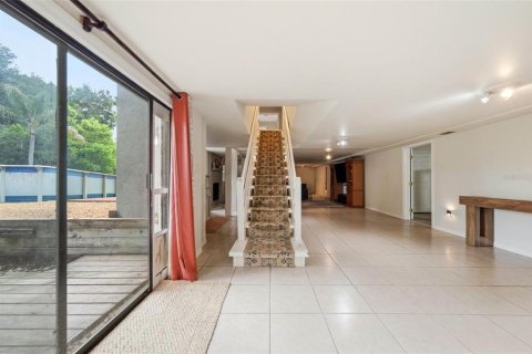 House in Howey-in-the-Hills, Florida 4 bedrooms, 400.59 sq.m. № 2228052 - photo 28