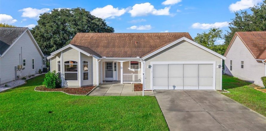 Villa ou maison à The Villages, Floride 3 chambres, 184.13 m2 № 2411674