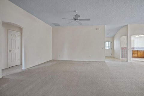 Villa ou maison à vendre à The Villages, Floride: 3 chambres, 184.13 m2 № 2411674 - photo 6