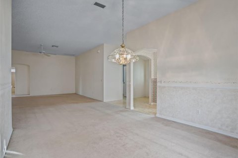 Villa ou maison à vendre à The Villages, Floride: 3 chambres, 184.13 m2 № 2411674 - photo 8