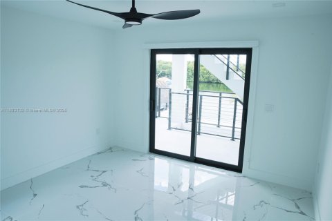 Villa ou maison à vendre à Tavernier, Floride: 5 chambres № 1951330 - photo 20