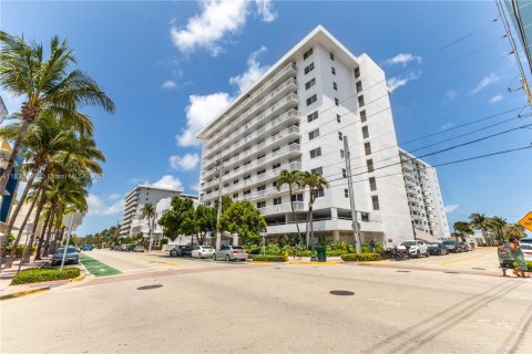 Copropriété à vendre à Miami Beach, Floride: 1 chambre, 60.85 m2 № 1818094 - photo 20