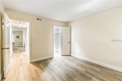 Copropriété à louer à Tampa, Floride: 2 chambres, 75.99 m2 № 2395647 - photo 7