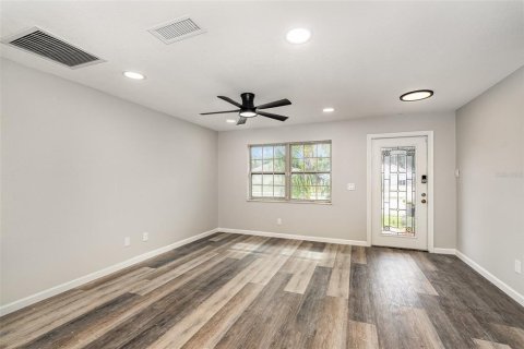 Villa ou maison à vendre à Palm Bay, Floride: 4 chambres, 170.94 m2 № 1829776 - photo 2