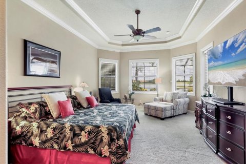 House in Lakewood Ranch, Florida 3 bedrooms, 274.53 sq.m. № 1810280 - photo 15