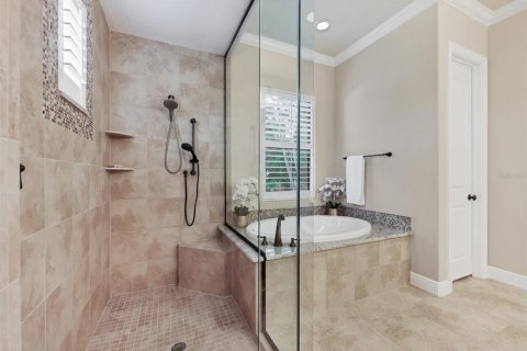 House in Lakewood Ranch, Florida 3 bedrooms, 274.53 sq.m. № 1810280 - photo 20