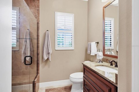 House in Lakewood Ranch, Florida 3 bedrooms, 274.53 sq.m. № 1810280 - photo 22