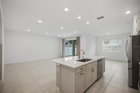Villa ou maison à vendre à Ocala, Floride: 4 chambres, 186.83 m2 № 2400089 - photo 10