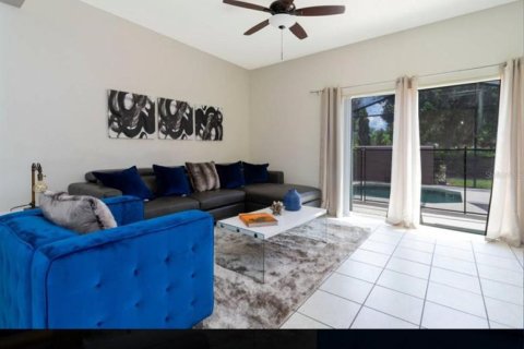 Townhouse in Kissimmee, Florida 3 bedrooms, 120.31 sq.m. № 1267485 - photo 7