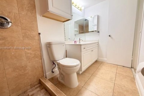 Apartment in Doral, Florida 2 bedrooms, 98.57 sq.m. № 2031450 - photo 23