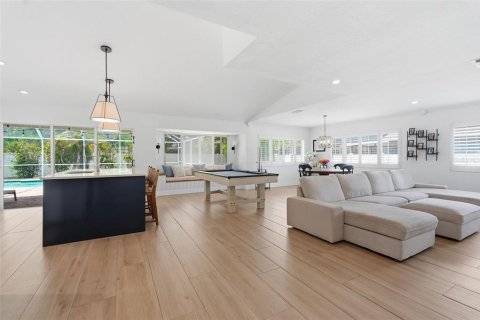 Villa ou maison à vendre à Clearwater, Floride: 3 chambres, 144.46 m2 № 2147631 - photo 21