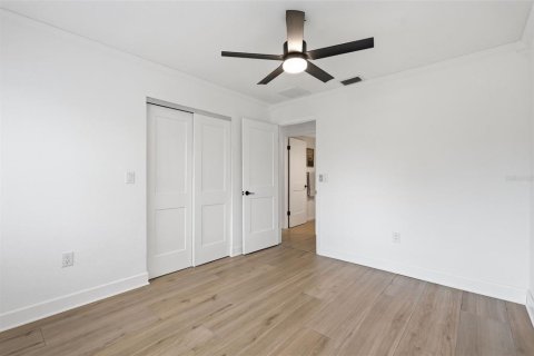 Villa ou maison à vendre à Clearwater, Floride: 3 chambres, 144.46 m2 № 2147631 - photo 9