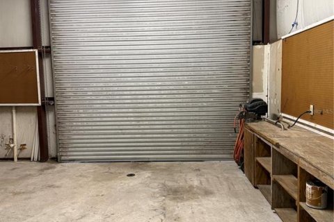 Immobilier commercial à louer à Williston, Floride: 66.89 m2 № 2115154 - photo 16