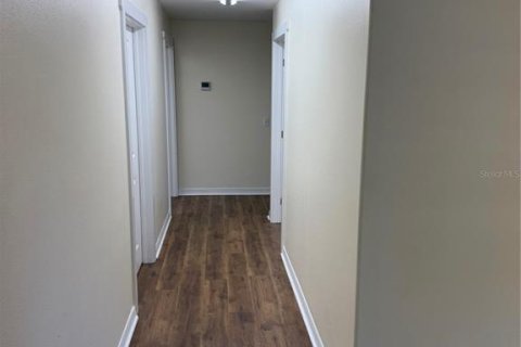 Immobilier commercial à louer à Williston, Floride: 66.89 m2 № 2115154 - photo 14