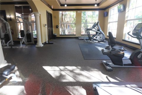 Condo in Tamarac, Florida, 2 bedrooms  № 2046602 - photo 29