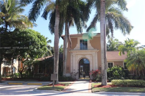 Condo in Tamarac, Florida, 2 bedrooms  № 2046602 - photo 30