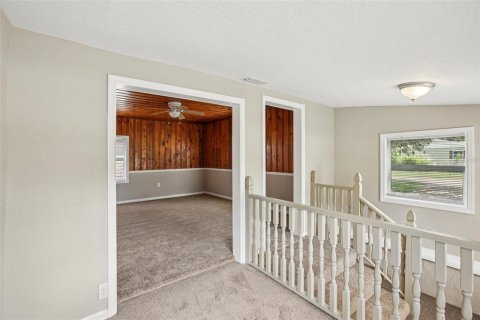 House in Lakeland, Florida 4 bedrooms, 142.05 sq.m. № 1823198 - photo 8